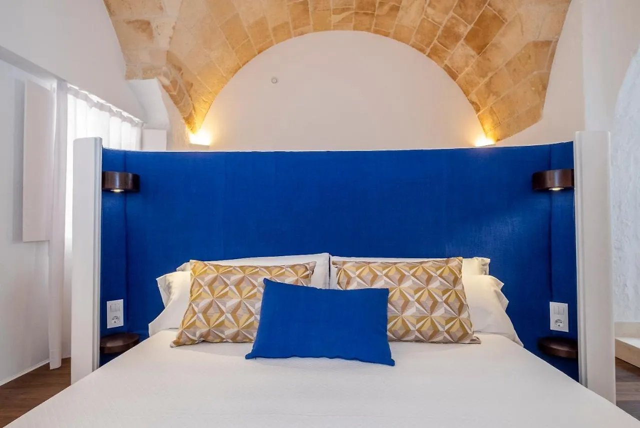 Divina Suites Hotel Boutique - Adults Only Ciutadella  4*, Ciutadella (Menorca) Spagna